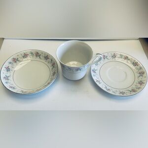 Vintage China, made in Japan. 3 pieces, cup, saucer & fruit bowl. Platinum trim.